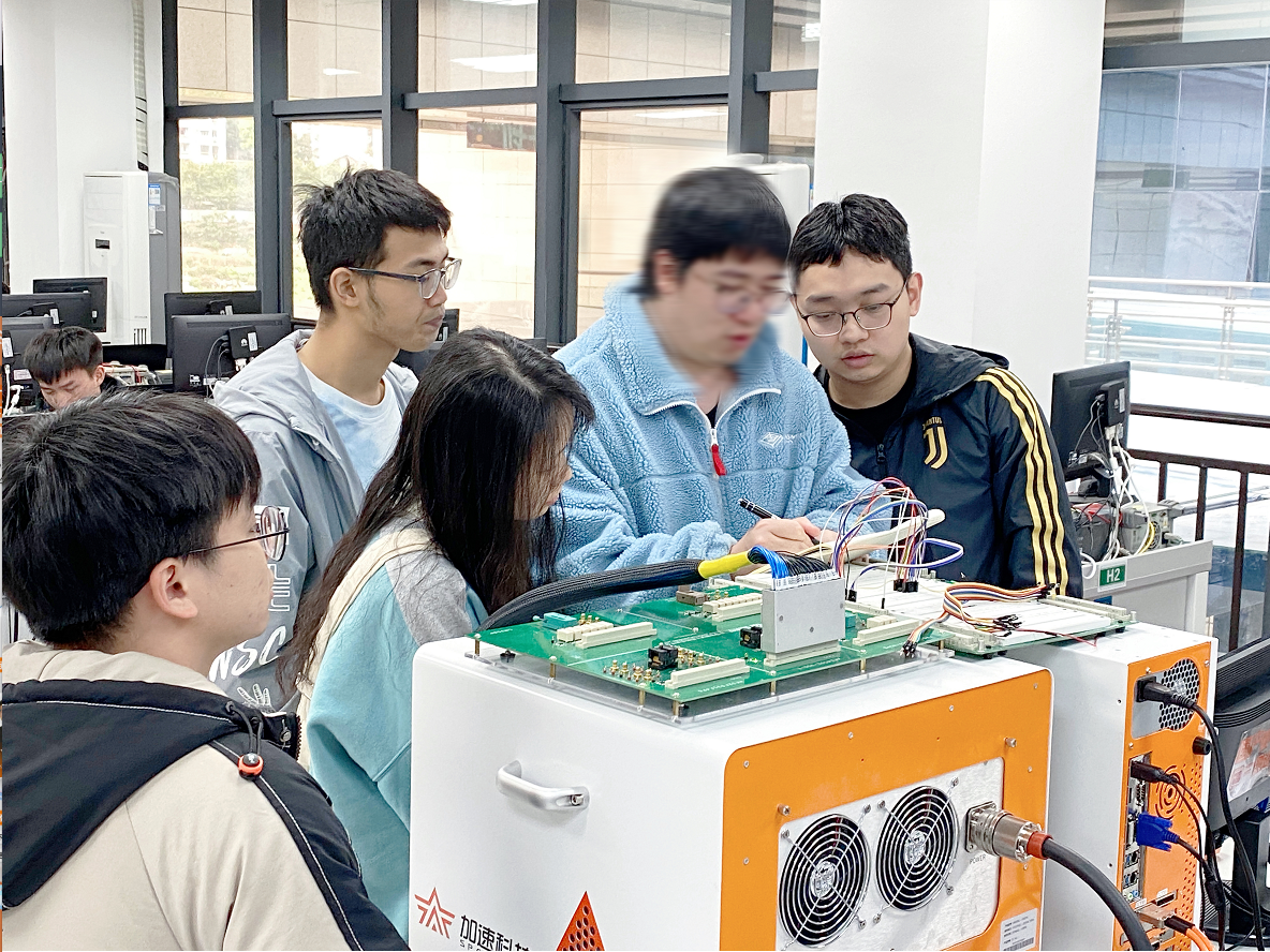 1277�Ǽʵ�����Ϸ����